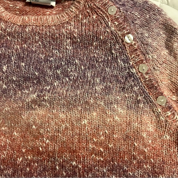 Talbots vintage Winter/Christmas Sweater, size XL, shades of pink and white. - Picture 7 of 12